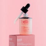 belif Super Drops Retinol & Peptide Barrier Serum 30ml - Sérum anti-âge pour une peau plus ferme, des pores resserrés & une barrière cutanée renforcée. Image de la pipette et de l'emballage