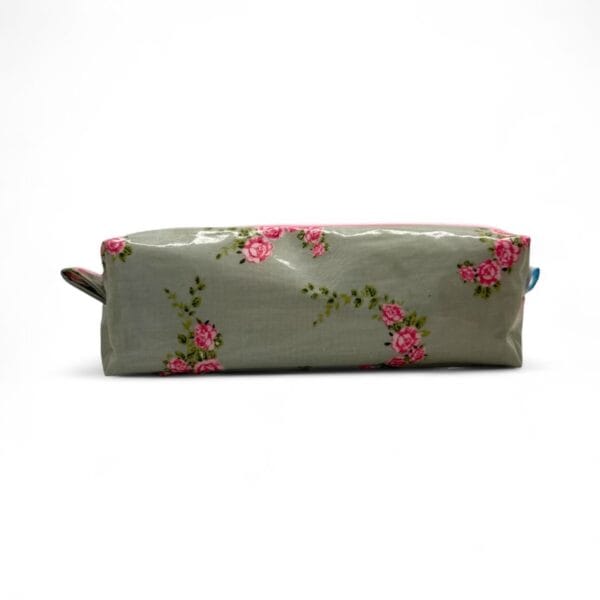 Trousse de toilette en vert sauge/rose faite à la main taille 22x7x5cm vue latérale